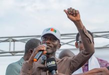 « Il faut une majorité solide pour accompagner le programme Simandou 2040 » : Souleymane Dounoh Keita en campagne à Gbessia Port 1