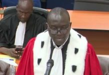 Justice : l’Avocat général près la Cour suprême, Algassimou Diallo, interdit de sortie du territoire